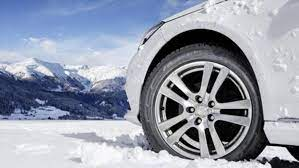 Que hai que facer se quedamos atrapados na neve co coche?
