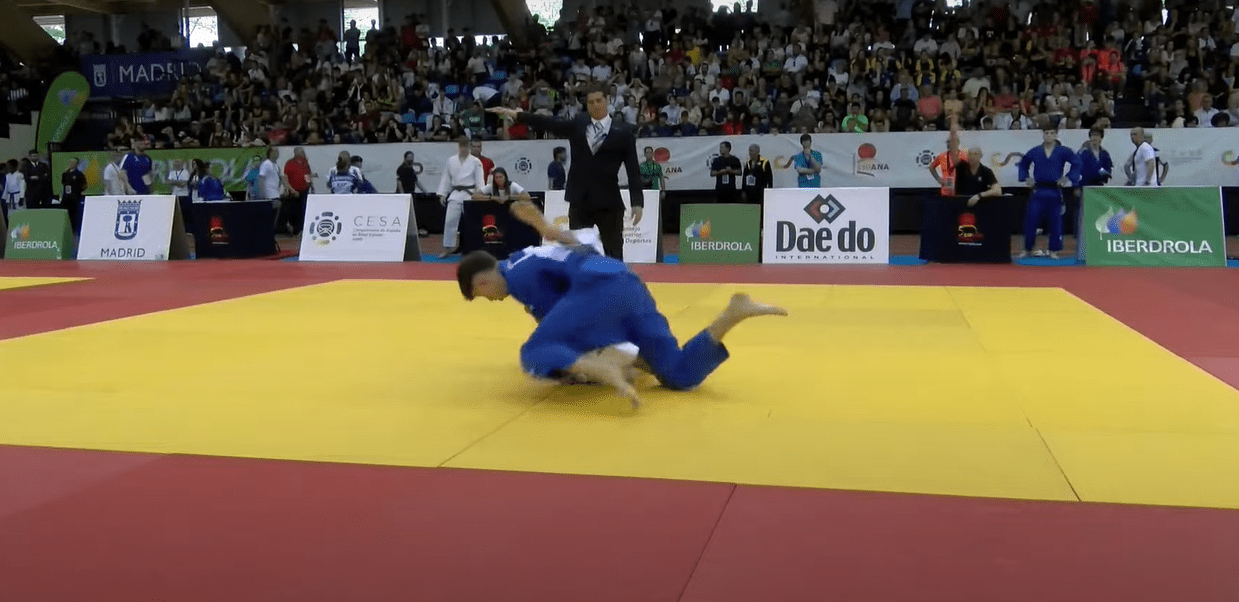 5 judokas do Judo Club Base competirán por converterse en campións galegos esta tarde