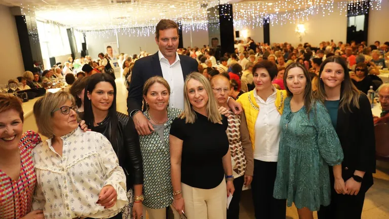 Encontros de PP e BNG coa&nbsp;cidadanía