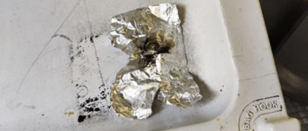 Denunian restos do consumo de heroína no baño da&nbsp;alameda