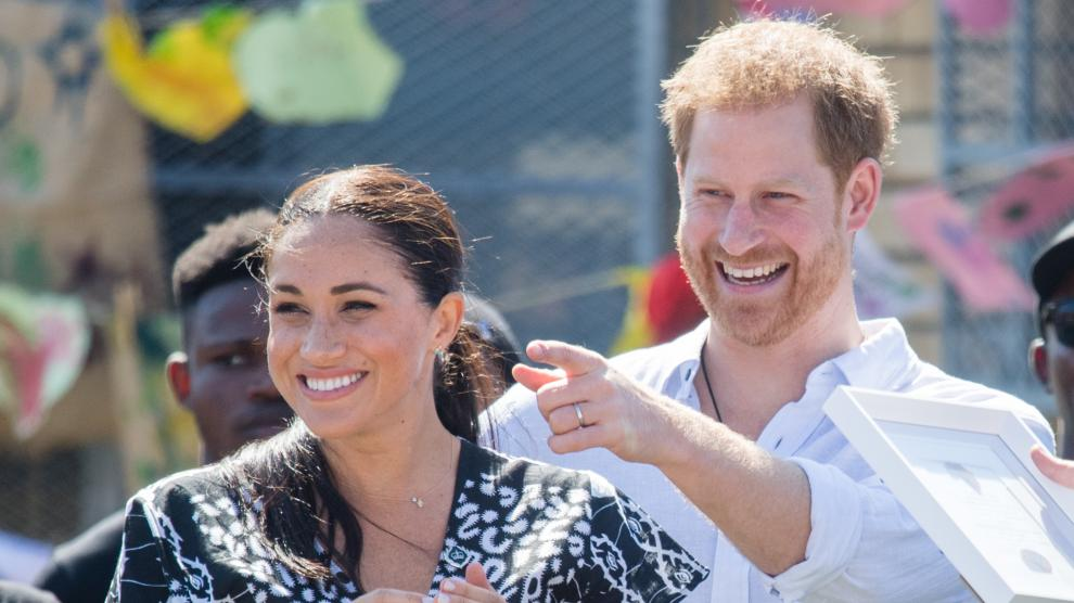 Harry e Meghan involucrados nunha “case catastrófica” persecución