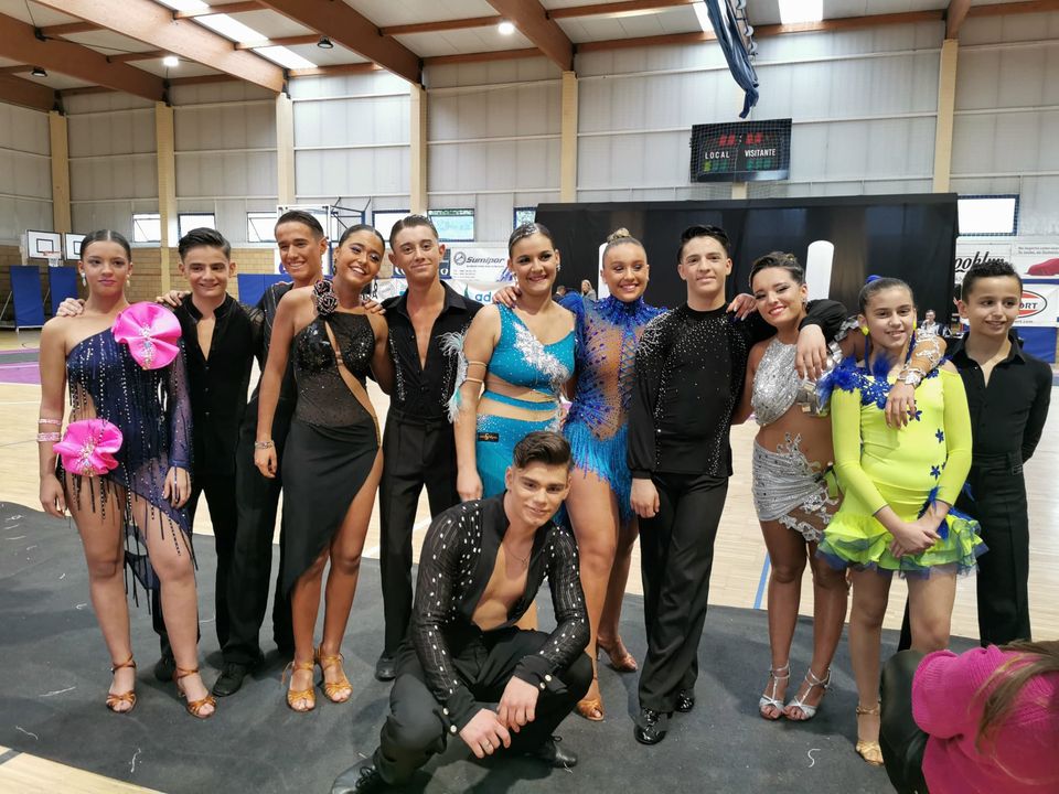 Éxito dos bailaríns de SondoDance no Porriño
