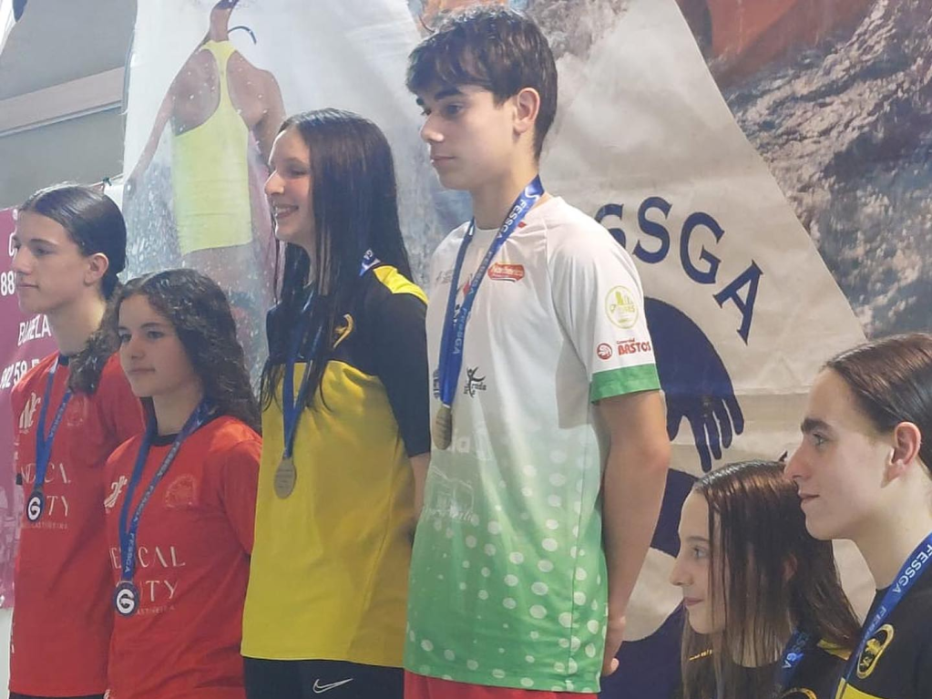 Baño de medallas para o CNS no Campionato Galego de Distancias&nbsp;Curtas