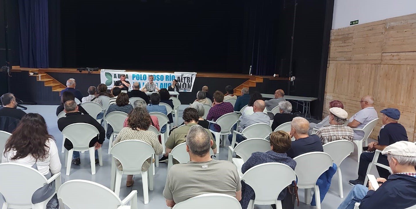 Concorrida charla en Teo sobre os efectos de Altri