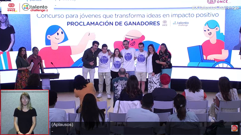 Imaxina e Axuda foi premiada pola súa iniciativa “Ponte las&nbsp;gafas”