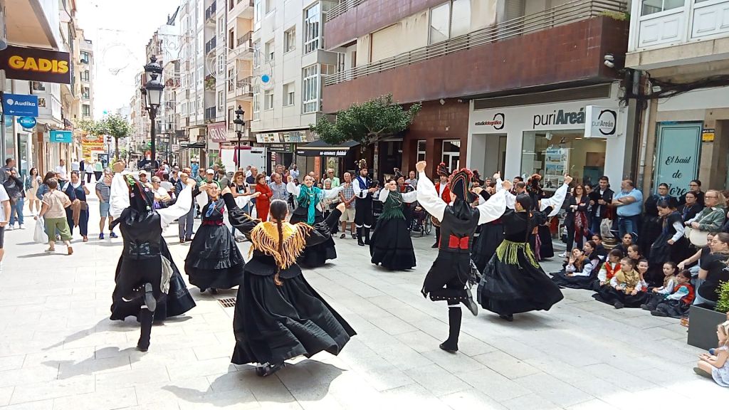 Sábado de tributo a Frank Sinatra e concerto de&nbsp;Herdeiros