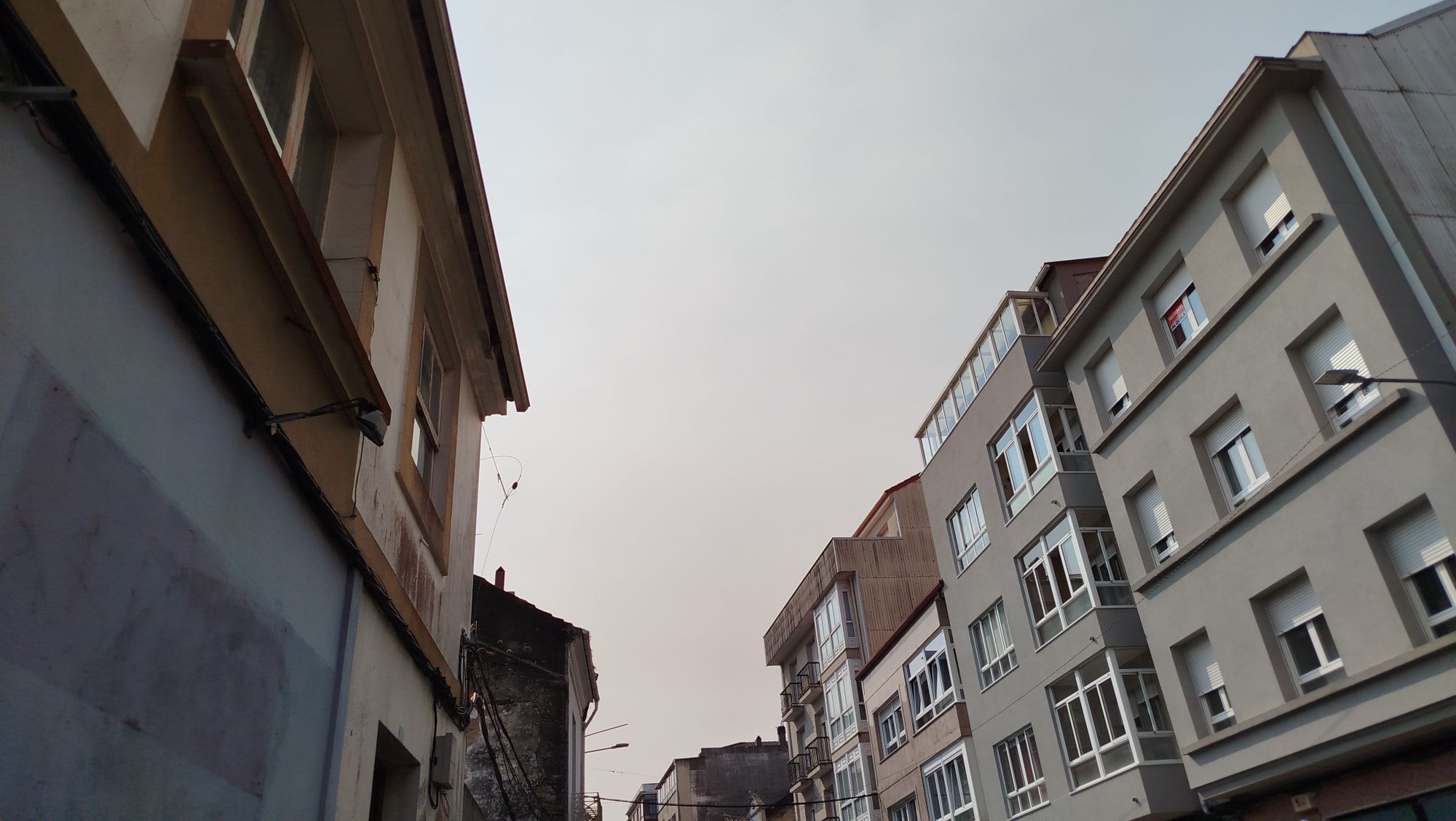 O fume de Portugal chega á Estrada