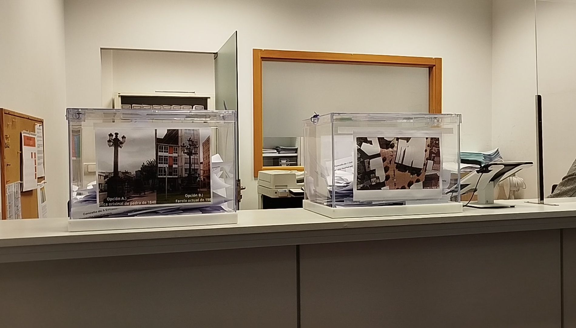 EN DIRECTO| A Estrada elixiu a permanencia da farola no seu sitio