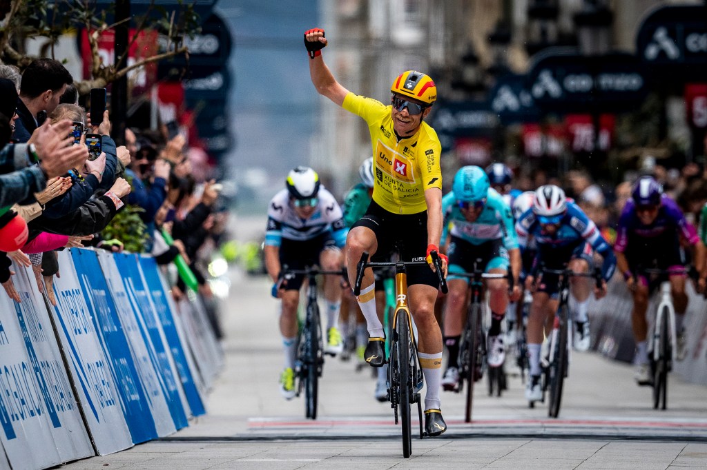 Cort Nielsen impón a súa autoridade na&nbsp;Estrada