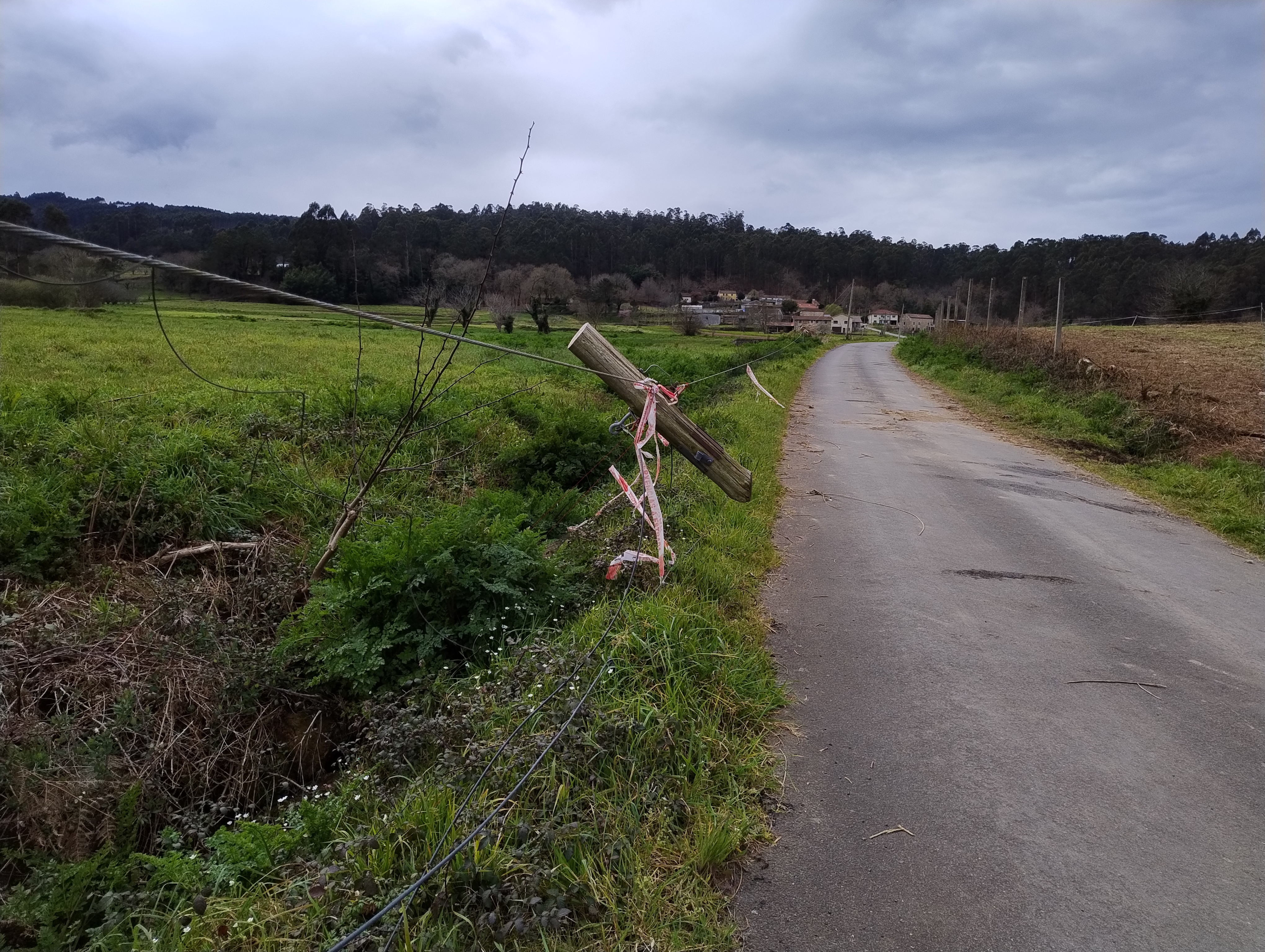 O Concello tramitou 40 incidencias relacionadas cos tendidos de telefonía