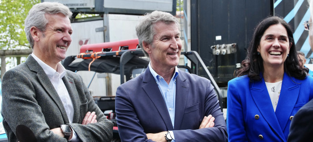 Feijóo visita o 112 na Estrada e pide coñecer “as causas de ter feito un ridículo internacional”