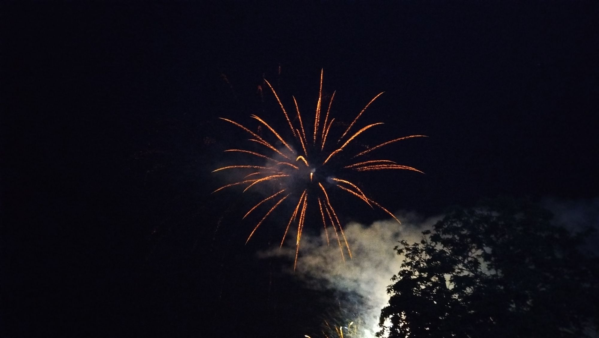 A Estrada despide o San Paio con cambio de ubicación dos fogos de artificio
