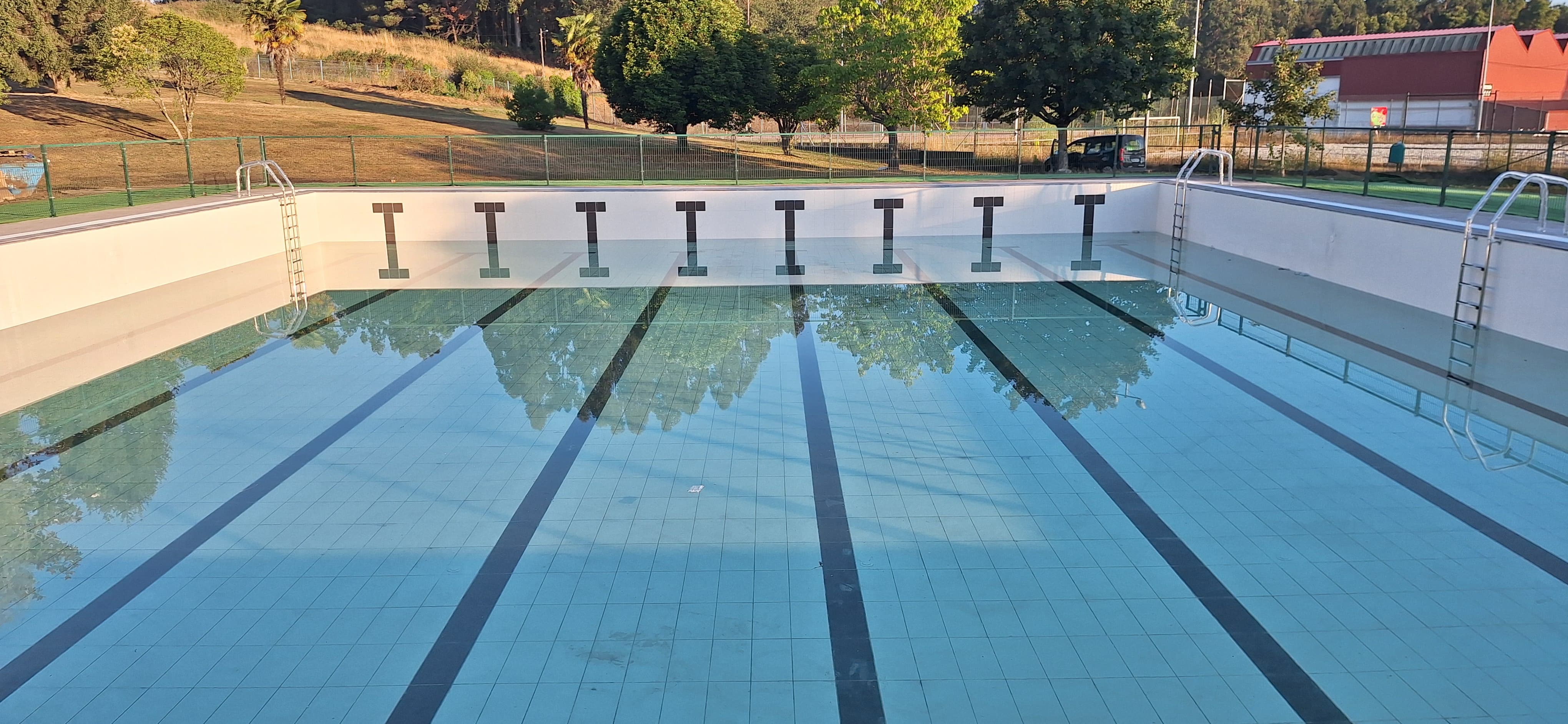 Retrásase a apertura do vaso grande das piscinas municipais