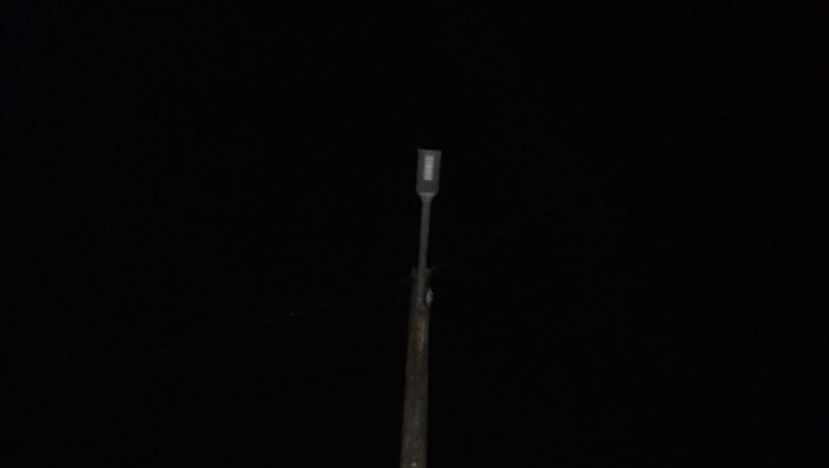 Reclaman o arranxo dunha luminaria en Santo André de Vea