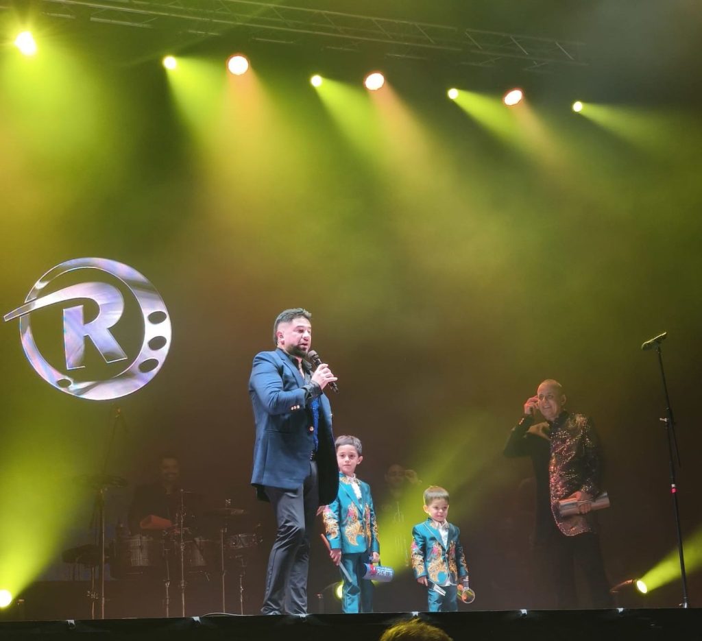 GALERÍA E VÍDEO | Ráfaga animou a noite de&nbsp;Arnois