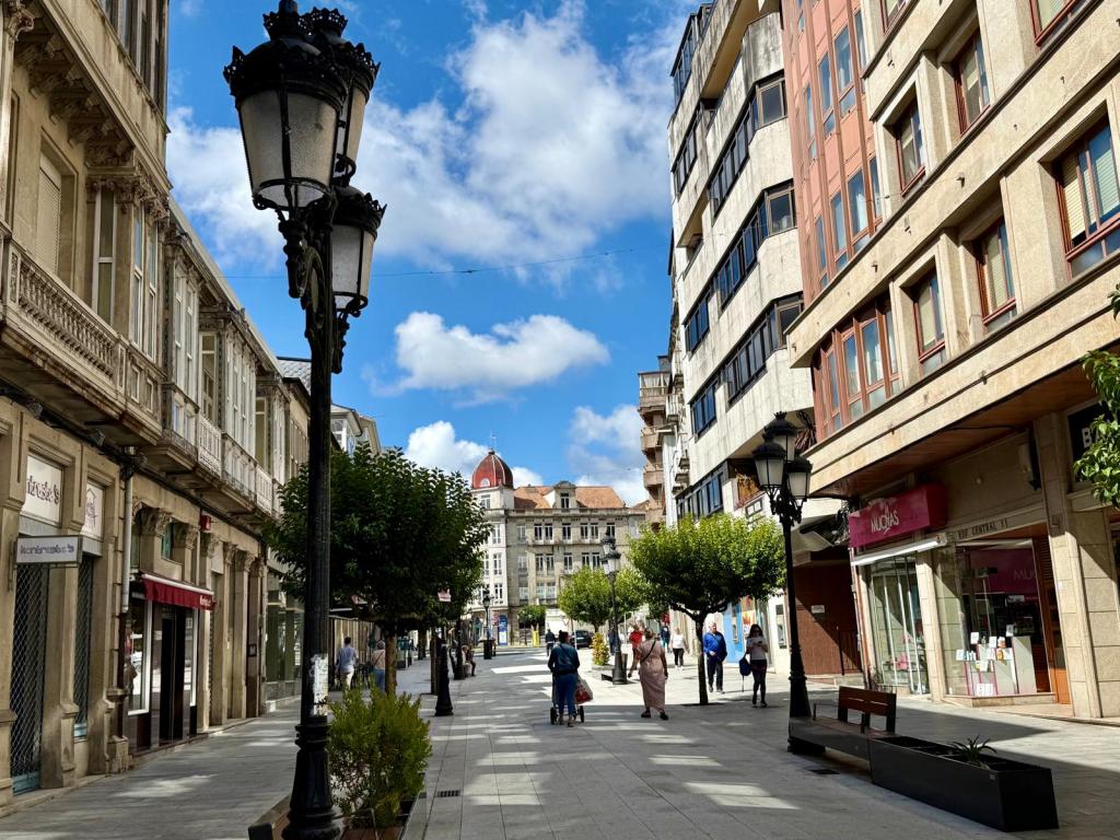 A Estrada renovará os farois de catro rúas&nbsp;céntricas