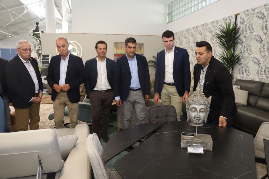 Comezou a Feira do&nbsp;Moble