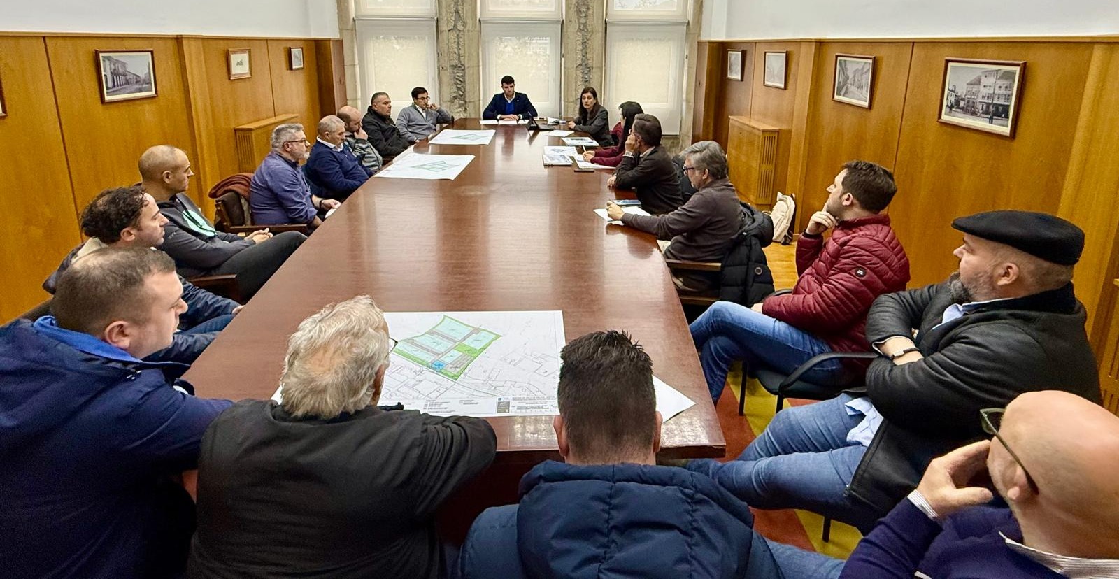 “Un importante número de empresarios” participou nunha reunión sobre a ampliación do polígono