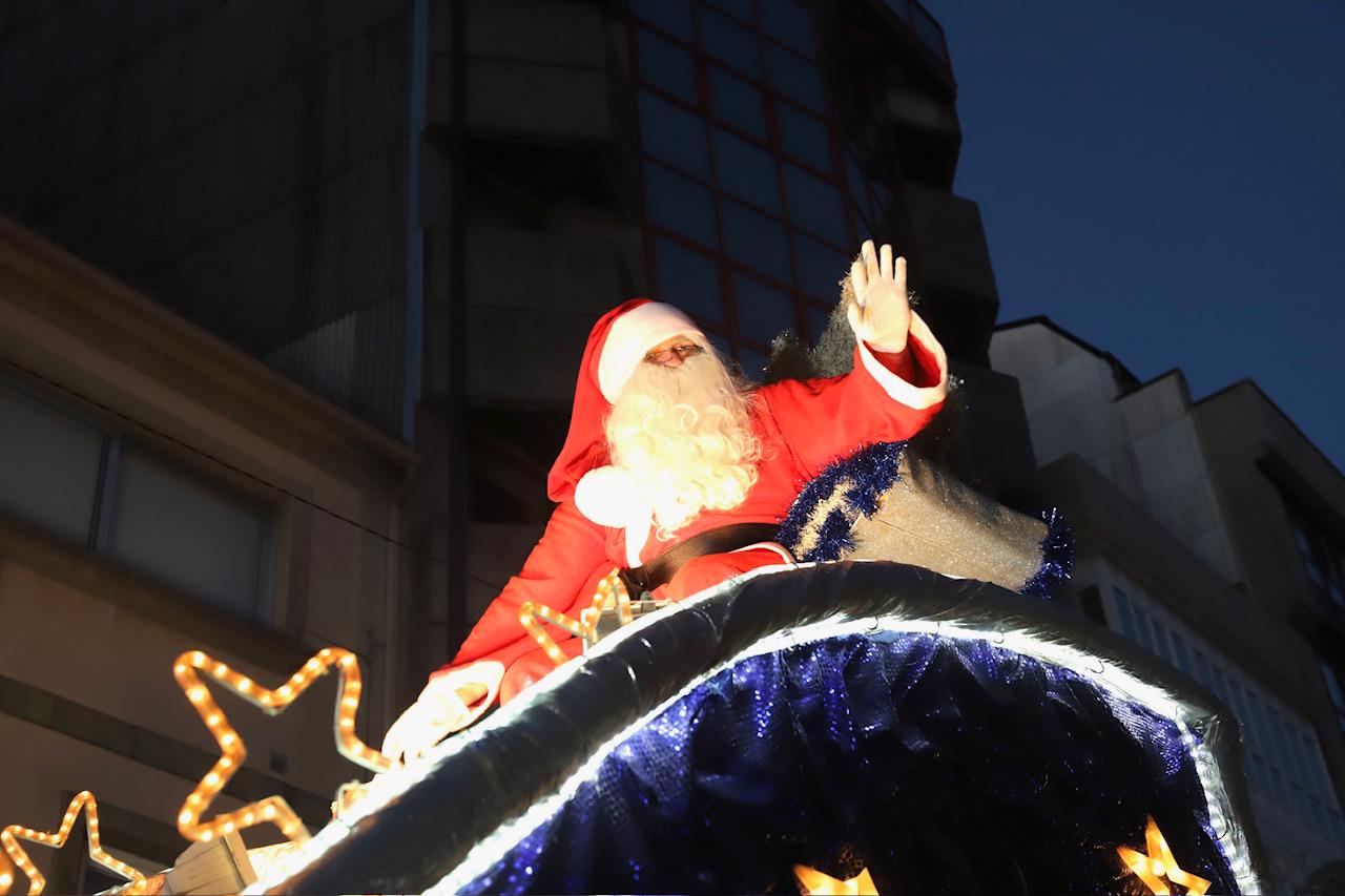 A Estrada prepárase para a chegada de Papá Noel
