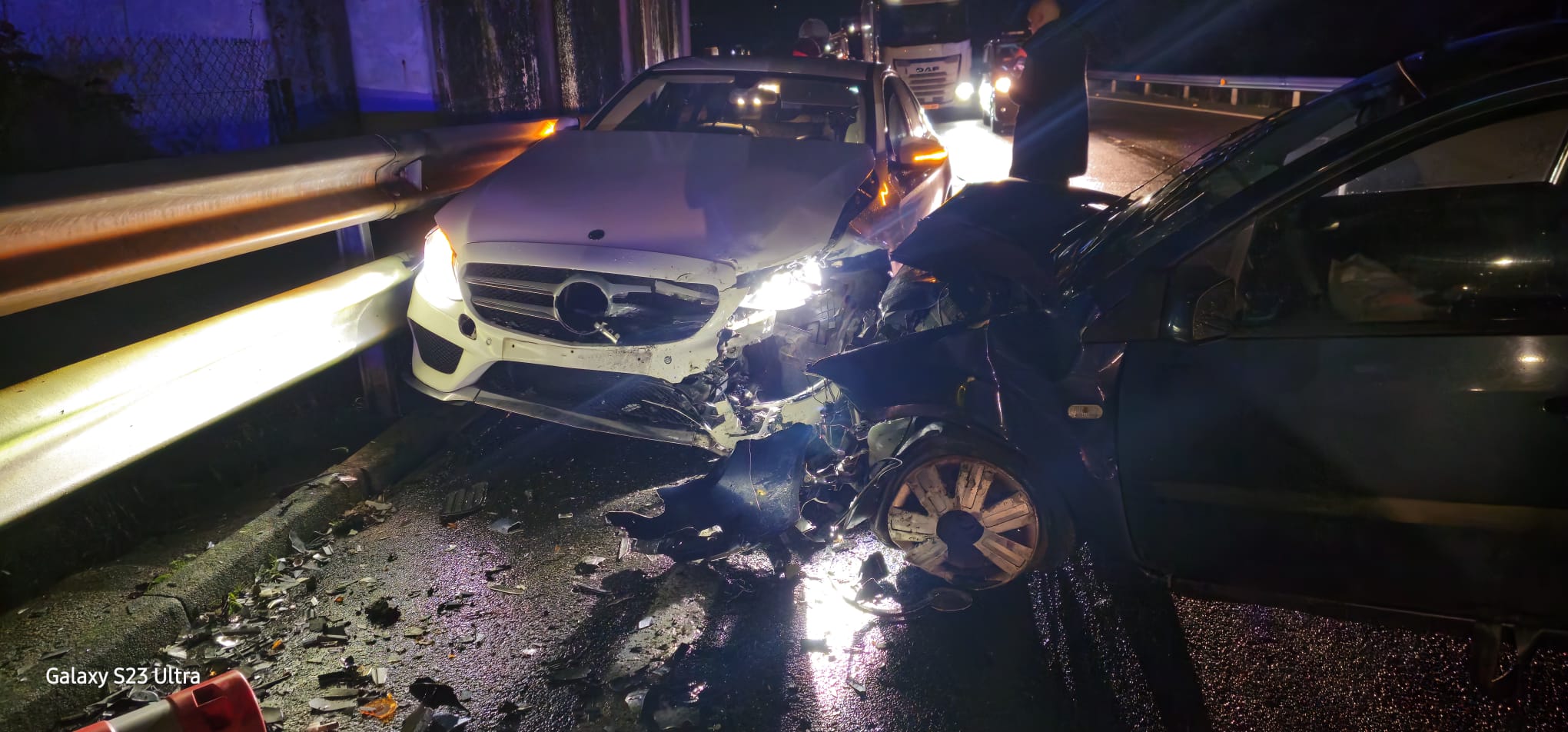 Tres feridos nun accidente en Caldas de Reis