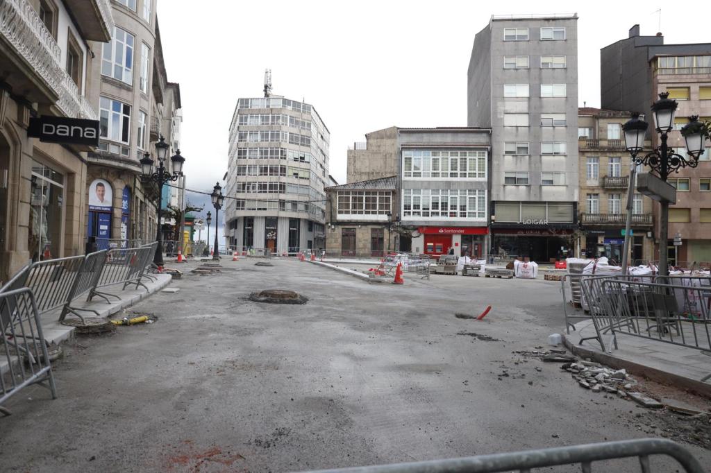 O tráfico na Farola restablecerase antes de Semana Santa